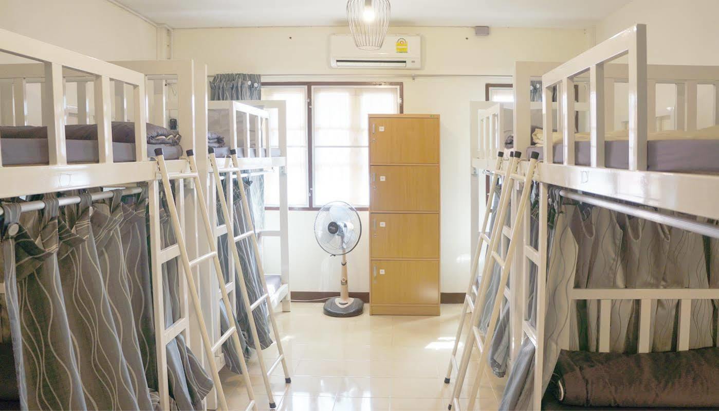 Wake Up Hostel Bangkok Zewnętrze zdjęcie